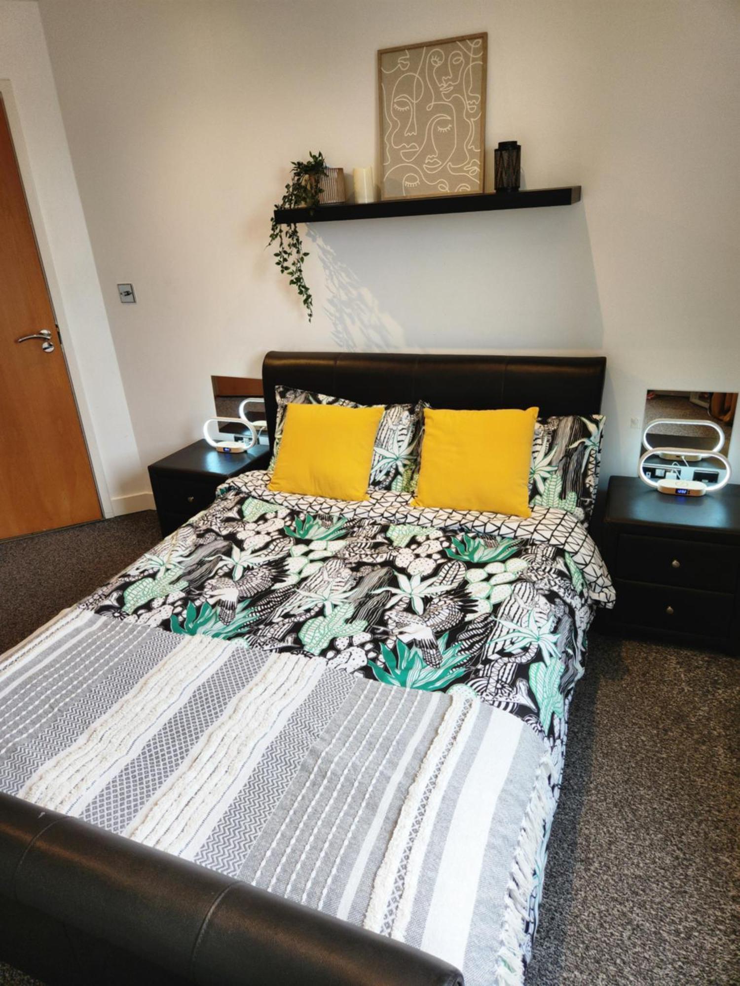 Apartamento Centre 2 Bed & 2 Bath With Free Secured Parking Near And Hospital