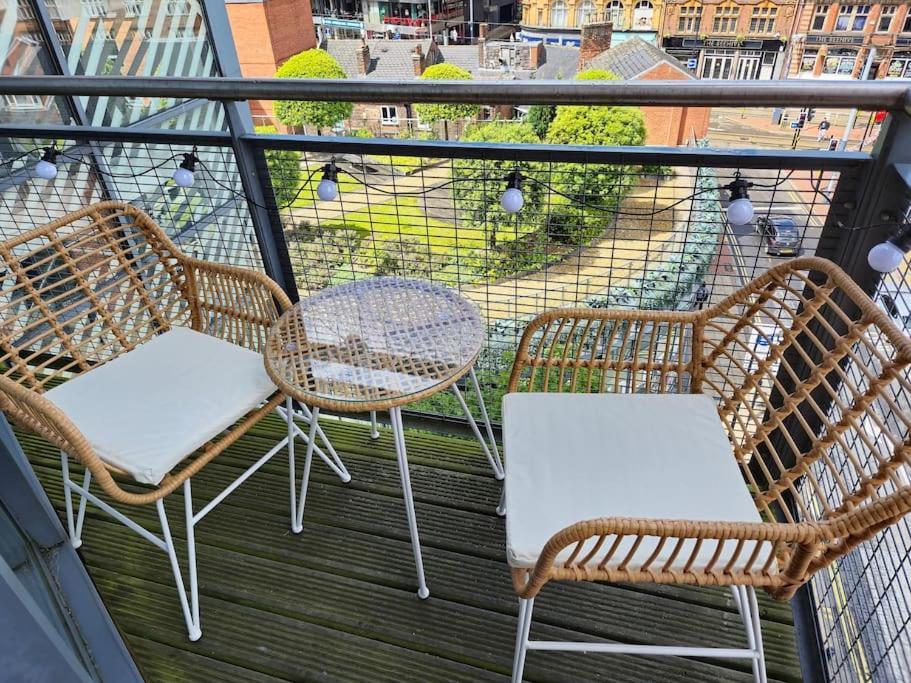Apartamento Centre 2 Bed & 2 Bath With Free Secured Parking Near And Hospital